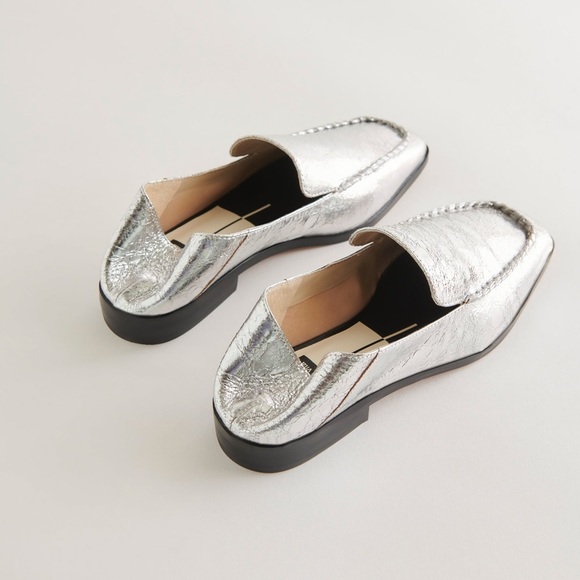Dolce Vita Beny Flats Size 7.5 Silver Distressed Leather Loafer Preppy Old Money - Picture 7 of 16